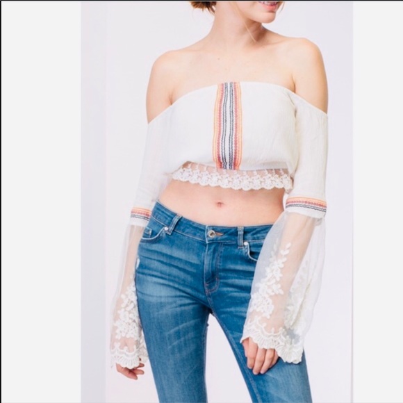 APRIL SPIRIT - OFF THE SHOULDER TOP - Picture 2 of 5